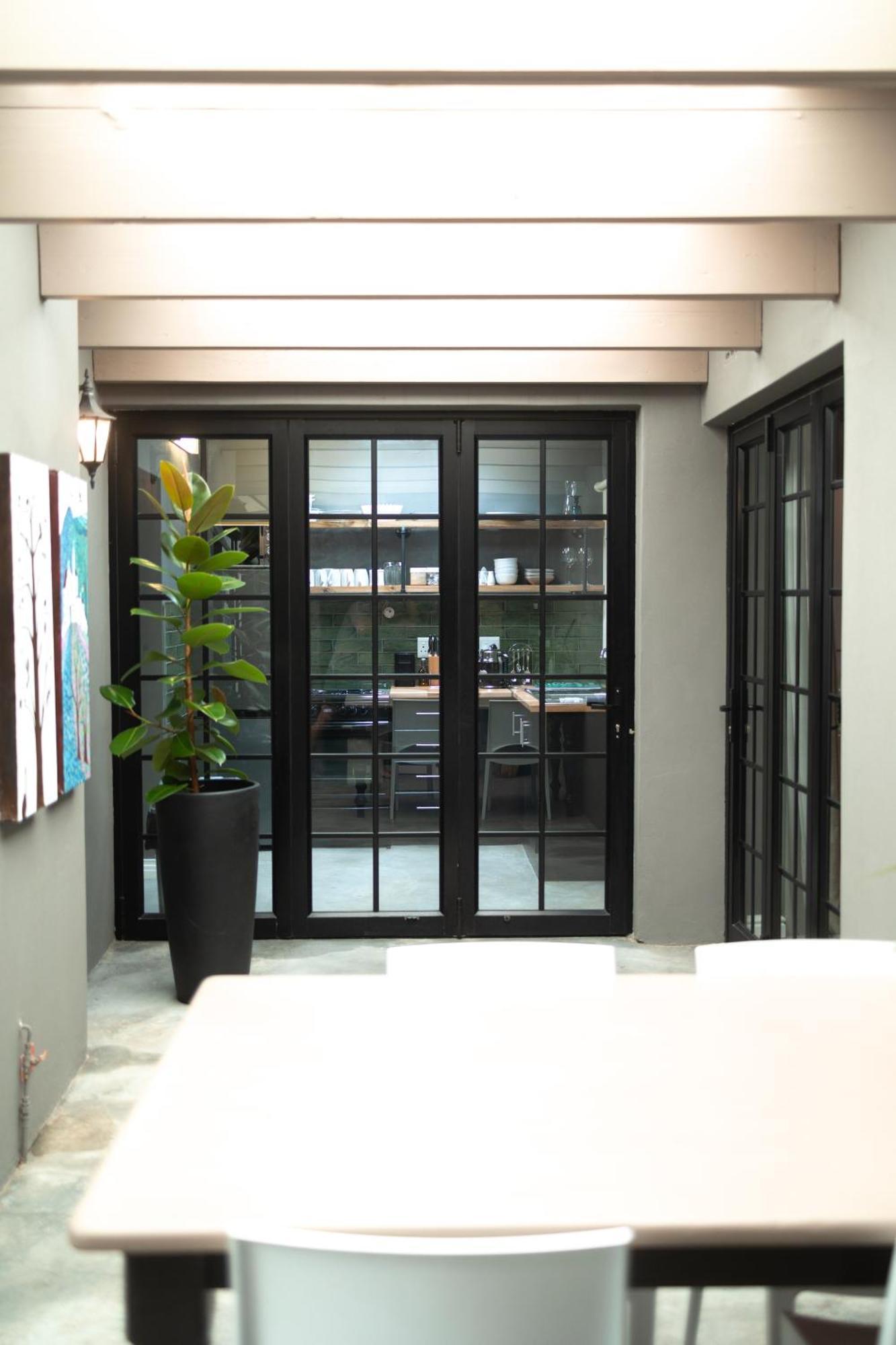 Comfortable 2-Bedroom Place With Indoor Fireplace موسيلباي المظهر الخارجي الصورة